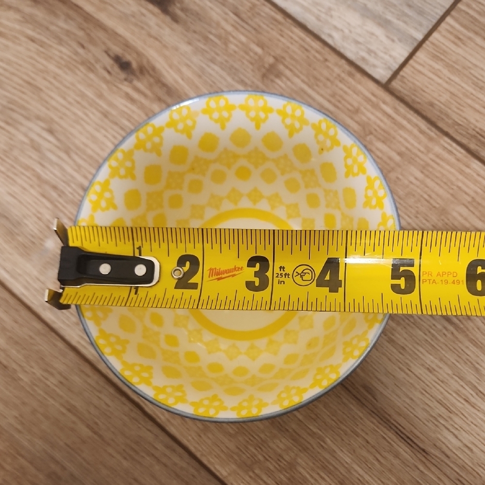 Signature Homewares - Bowl - Picture 6 of 7